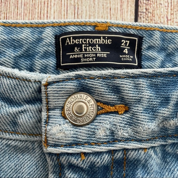Abercrombie & Fitch | Hi-rise Annie jean shorts - Picture 4 of 6